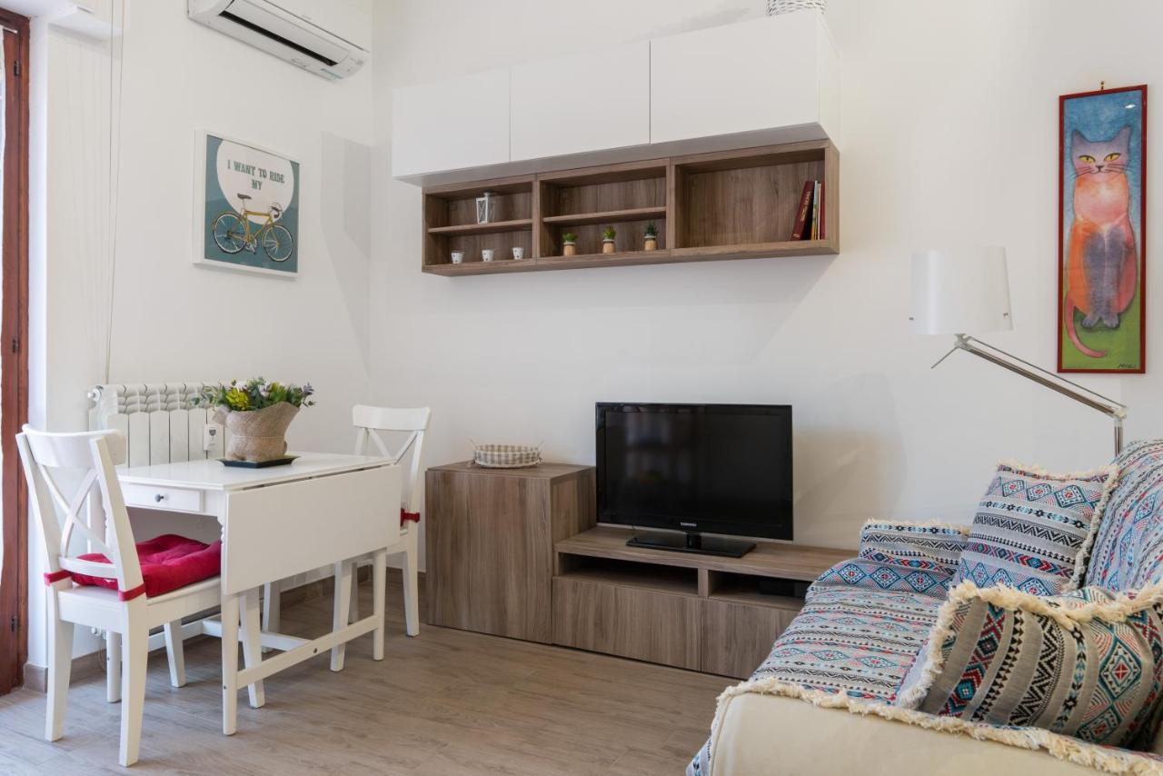 Walking Distance From San Pietro Apartment Luaran gambar